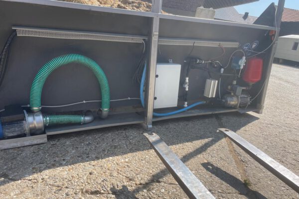 WhatsApp Image 2025-07-22 at 11.59.22 (2)